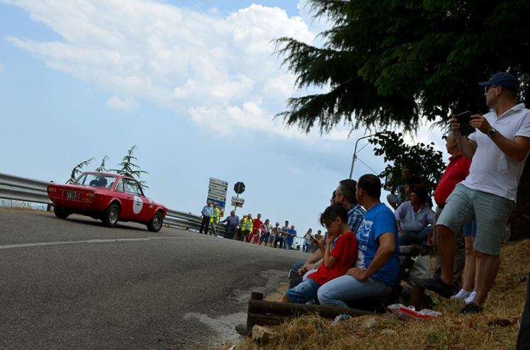 13501888_794145024021067_1915699467096502206_n